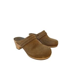 Crocs Sarah Tan Suede Triple Comfort Womens Size 7 Clogs Mules 203415